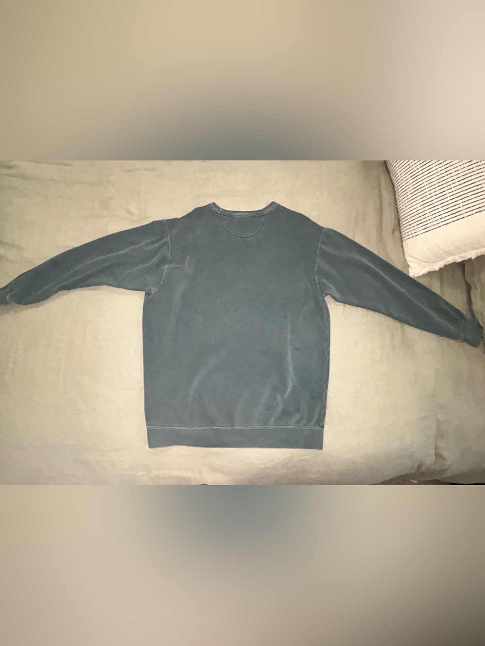 Sweatshirt - Picture 3 of 4